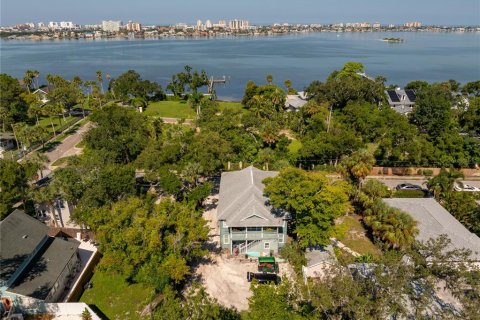 Propiedad comercial en venta en Clearwater, Florida, 8 dormitorios, 291.34 m2 № 1916794 - foto 3