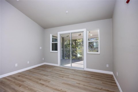 Condo in Gainesville, Florida, 2 bedrooms  № 1720115 - photo 19