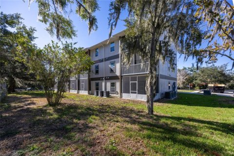 Condo in Gainesville, Florida, 2 bedrooms  № 1720115 - photo 4