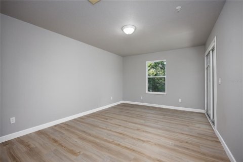 Condo in Gainesville, Florida, 2 bedrooms  № 1720115 - photo 14