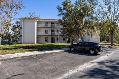 Condo in Gainesville, Florida, 2 bedrooms  № 1720115 - photo 5
