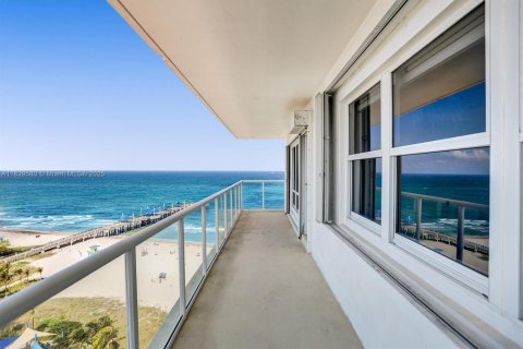 Condo in Pompano Beach, Florida, 3 bedrooms  № 1830596 - photo 3