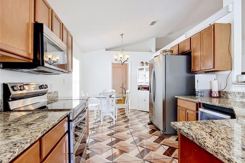 Villa ou maison à vendre à Kissimmee, Floride: 4 chambres, 174.1 m2 № 2437163 - photo 15