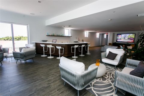 Appartement à louer à Hallandale Beach, Floride: 2 chambres, 95.5 m2 № 1935587 - photo 8