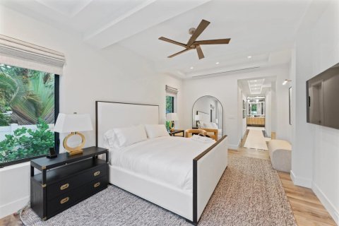 House in West Palm Beach, Florida 4 bedrooms, 428.93 sq.m. № 2158388 - photo 18