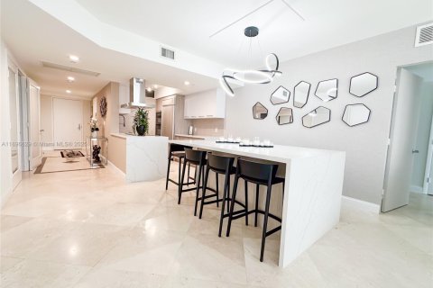 Appartement à louer à Hallandale Beach, Floride: 3 chambres, 145.95 m2 № 2018987 - photo 6