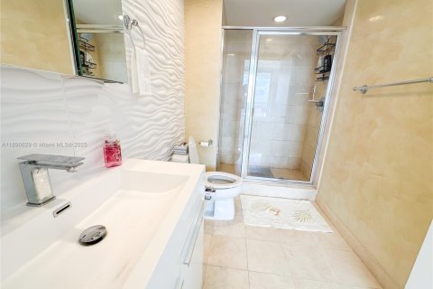Appartement à louer à Hallandale Beach, Floride: 3 chambres, 145.95 m2 № 2018987 - photo 26