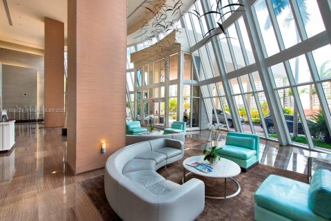 Appartement à louer à Hallandale Beach, Floride: 3 chambres, 145.95 m2 № 2018987 - photo 30