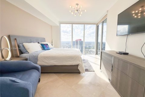 Appartement à louer à Hallandale Beach, Floride: 3 chambres, 145.95 m2 № 2018987 - photo 17