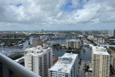 Appartement à louer à Hallandale Beach, Floride: 3 chambres, 145.95 m2 № 2018987 - photo 14