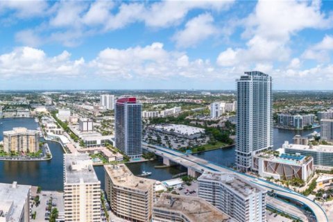 Appartement à Hallandale Beach, Floride 3 chambres, 145.95 m2 № 2018987
