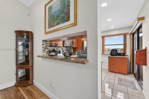 Купить кондоминиум в Хомстед, Флорида 3 спальни, 111.02м2, № 2045764 - фото 13