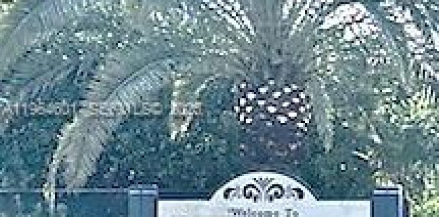 Кондоминиум с 3 спальнями в Хомстед, Флорида № 2045764