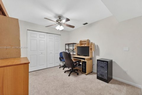 Купить кондоминиум в Хомстед, Флорида 3 спальни, 111.02м2, № 2045764 - фото 7