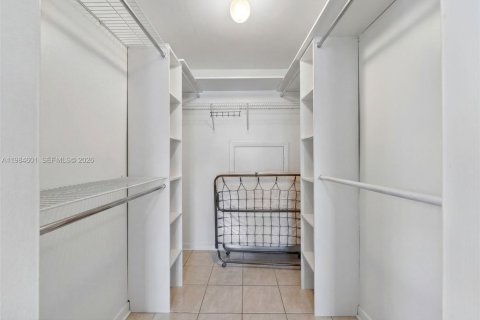 Купить кондоминиум в Хомстед, Флорида 3 спальни, 111.02м2, № 2045764 - фото 12