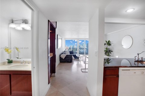 Condo à Miami, Floride, 1 chambre  № 2434071