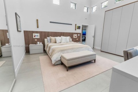 Villa ou maison à vendre à Miami, Floride: 5 chambres, 305.28 m2 № 2003163 - photo 21