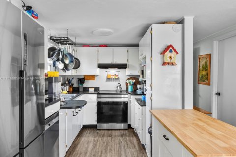 House in Sebring, Florida 2 bedrooms № 1954437 - photo 12