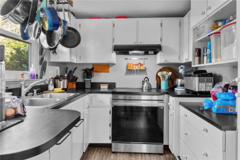 House in Sebring, Florida 2 bedrooms № 1954437 - photo 14