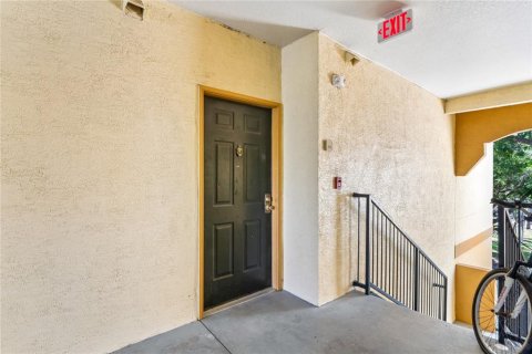 Condo in Tampa, Florida, 3 bedrooms № 2157343 - photo 5