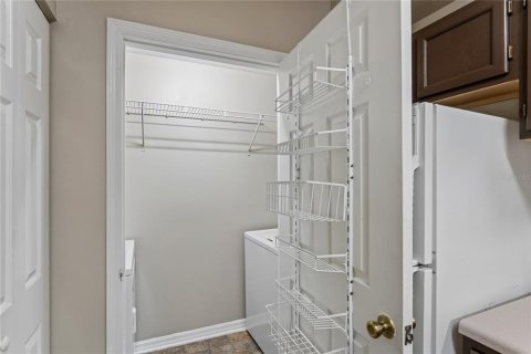 Condo in Tampa, Florida, 3 bedrooms № 2157343 - photo 16