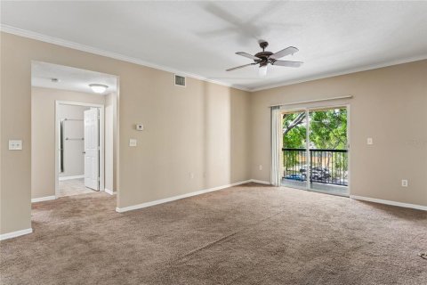 Condo in Tampa, Florida, 3 bedrooms № 2157343 - photo 8