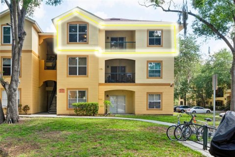 Condo in Tampa, Florida, 3 bedrooms № 2157343 - photo 3