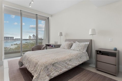 Condo in Sunny Isles Beach, Florida, 3 bedrooms  № 1607058 - photo 27