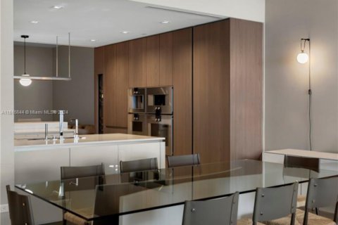 Condo in Sunny Isles Beach, Florida, 3 bedrooms  № 1607058 - photo 18