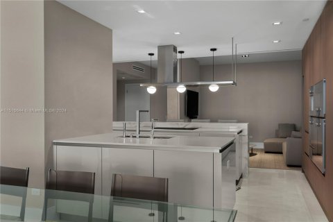 Condo in Sunny Isles Beach, Florida, 3 bedrooms  № 1607058 - photo 7
