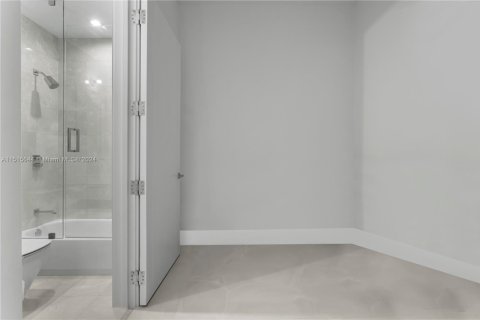 Condo in Sunny Isles Beach, Florida, 3 bedrooms  № 1607058 - photo 29