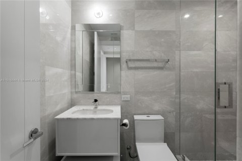 Condo in Sunny Isles Beach, Florida, 3 bedrooms  № 1607058 - photo 28