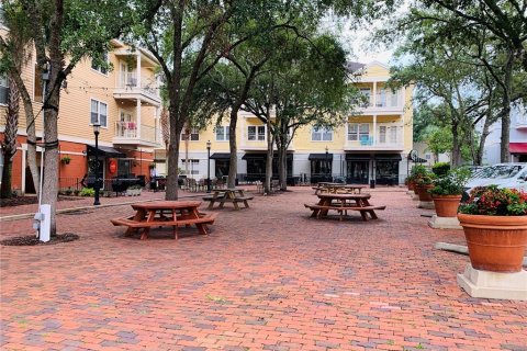 Condo in Gainesville, Florida, 1 bedroom  № 1824192 - photo 29