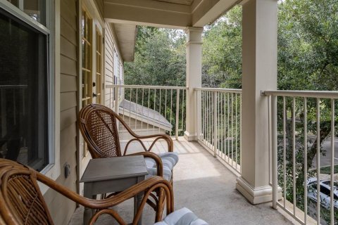 Condo in Gainesville, Florida, 1 bedroom  № 1824192 - photo 16