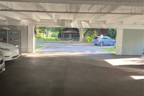 Copropriété à vendre à North Miami, Floride: 1 chambre, 61.87 m2 № 1977261 - photo 4