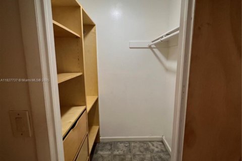 Copropriété à vendre à North Miami, Floride: 1 chambre, 61.87 m2 № 1977261 - photo 11