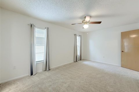 Villa ou maison à vendre à Seminole, Floride: 3 chambres, 155.61 m2 № 2405589 - photo 15