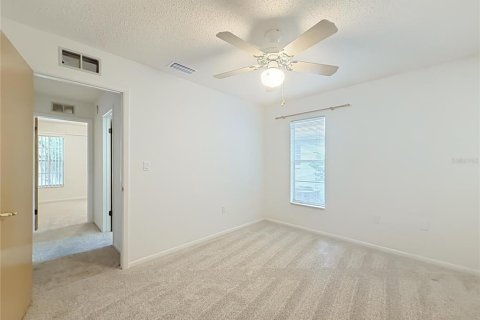 Villa ou maison à vendre à Seminole, Floride: 3 chambres, 155.61 m2 № 2405589 - photo 23