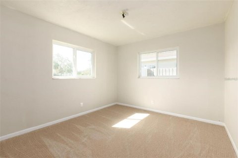 Casa en venta en Saint Petersburg, Florida, 4 dormitorios, 165.09 m2 № 1857734 - foto 15
