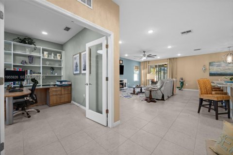 Casa en venta en Cape Coral, Florida, 3 dormitorios, 192.03 m2 № 2019863 - foto 6