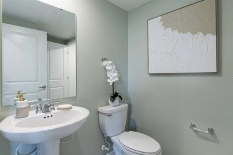 Townhouse in Davenport, Florida 3 bedrooms, 170.94 sq.m. № 1909478 - photo 5
