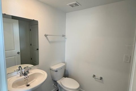 Townhouse in Davenport, Florida 3 bedrooms, 170.94 sq.m. № 1909478 - photo 19