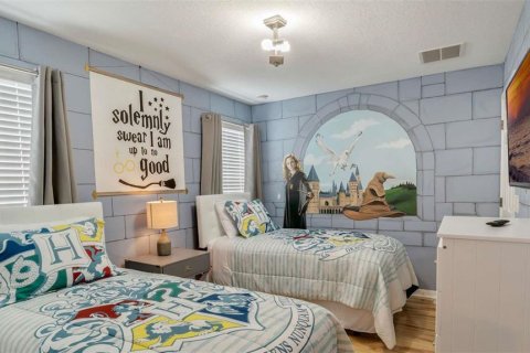 Casa en venta en Kissimmee, Florida, 6 dormitorios, 326.27 m2 № 2229851 - foto 5
