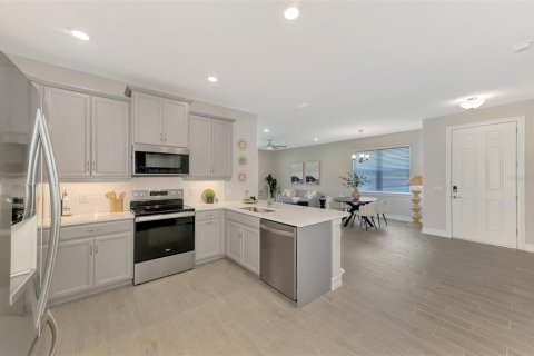 House in Venice, Florida 2 bedrooms, 138.98 sq.m. № 1820540 - photo 14