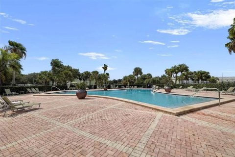 Copropriété à vendre à Saint Petersburg, Floride: 2 chambres, 66.89 m2 № 1670805 - photo 20