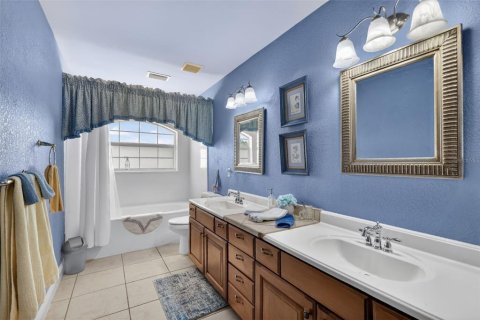 Apartamento en alquiler en Umatilla, Florida, 1 dormitorio, 140.47 m2 № 2215531 - foto 14