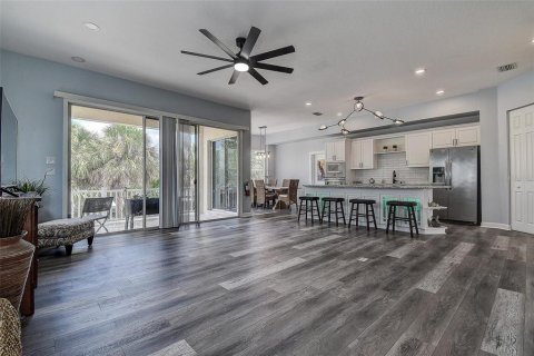 Dúplex en venta en Saint Pete Beach, Florida, 5 dormitorios, 326.92 m2 № 1843952 - foto 13