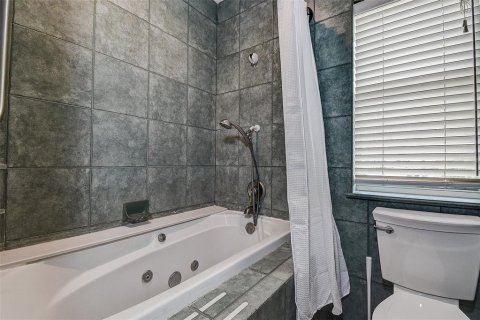 Dúplex en venta en Saint Pete Beach, Florida, 5 dormitorios, 326.92 m2 № 1843952 - foto 22