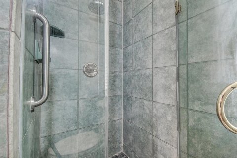 Dúplex en venta en Saint Pete Beach, Florida, 5 dormitorios, 326.92 m2 № 1843952 - foto 21