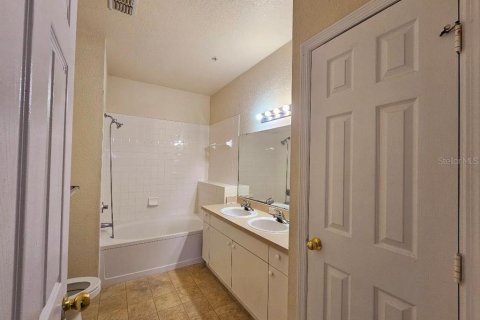 Condominio en venta en Orlando, Florida, 3 dormitorios, 137.31 m2 № 1659684 - foto 19